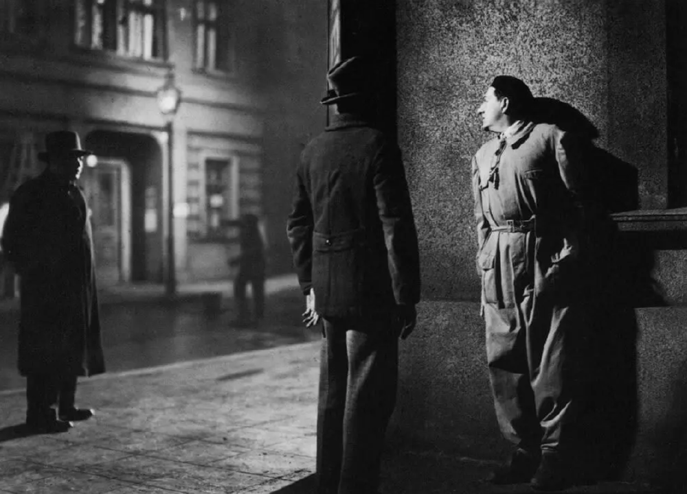 A still from Fritz Lang’s film, M.